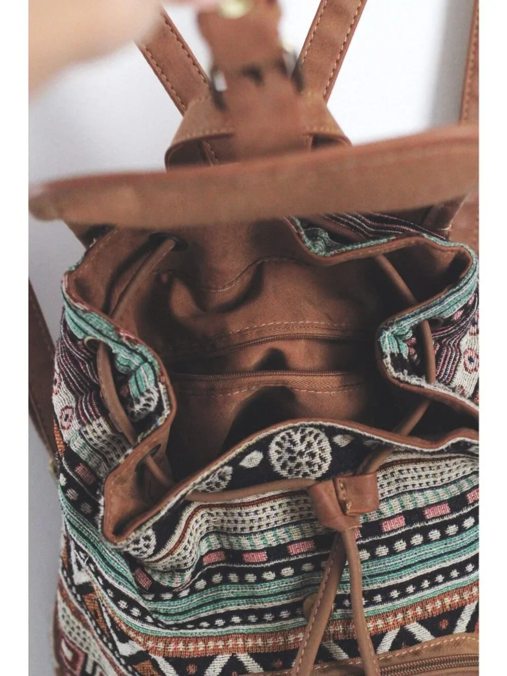 Boho Vintage-Style Brown Leather & Woven Backpack Adjustable Straps Tribal Print - Picture 3 of 4